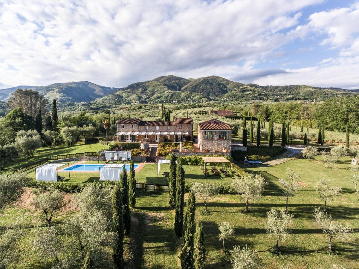 Ampio Appartamento Completamente Rinnovato Con Vista E Piscina Lucca Dış mekan fotoğraf