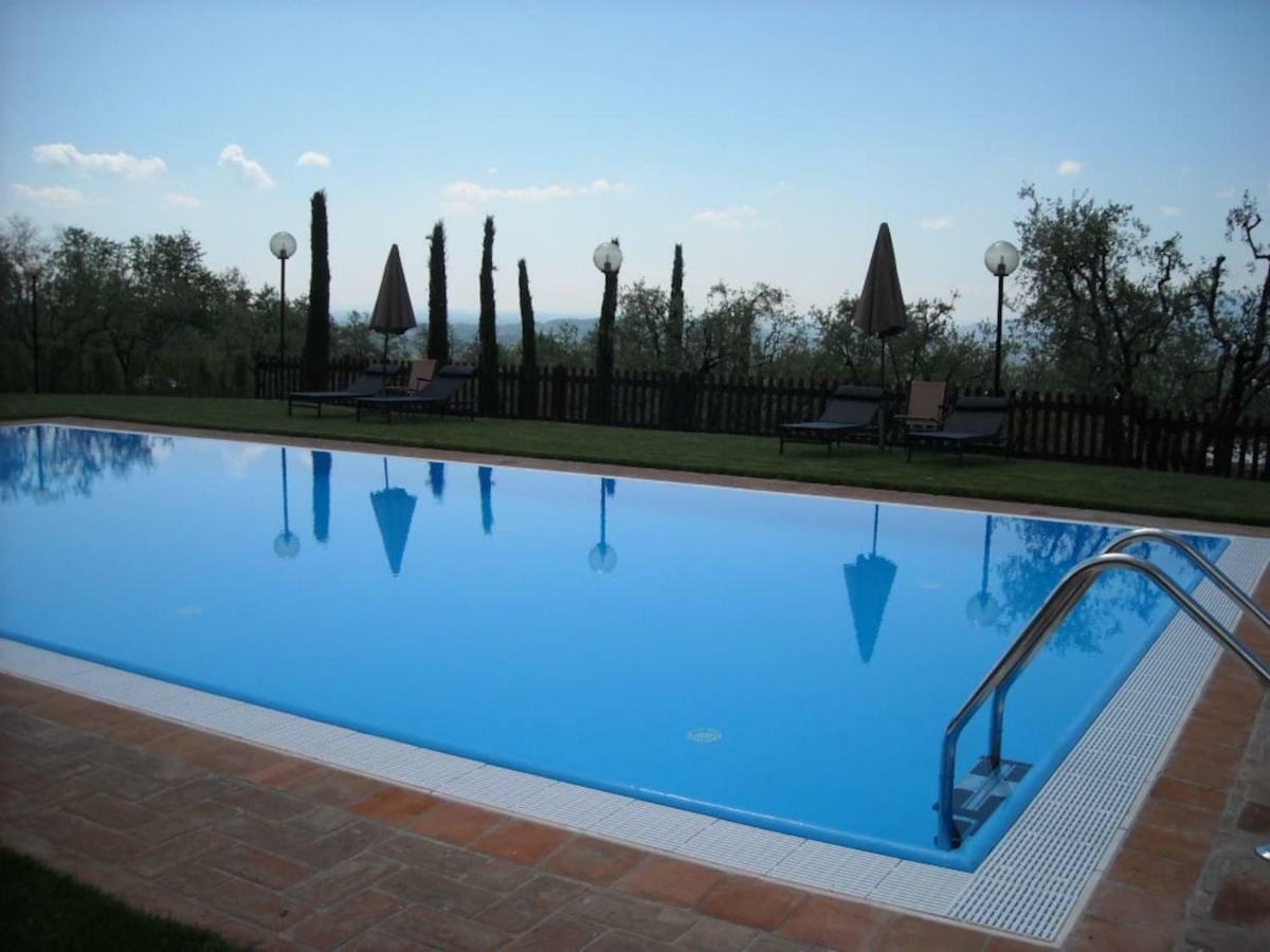 Ampio Appartamento Completamente Rinnovato Con Vista E Piscina Lucca Dış mekan fotoğraf